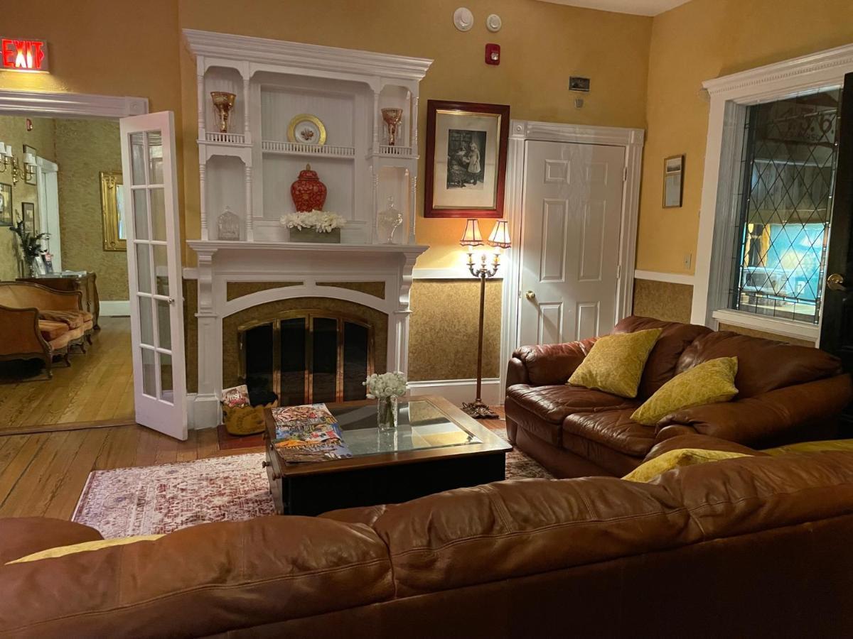 House Inn 3*