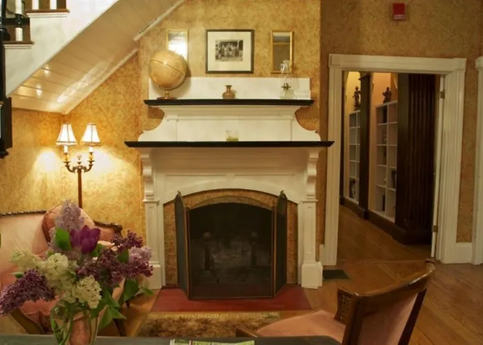 Central House Inn